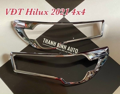 Viền đèn pha xe HILUX 2021 2022